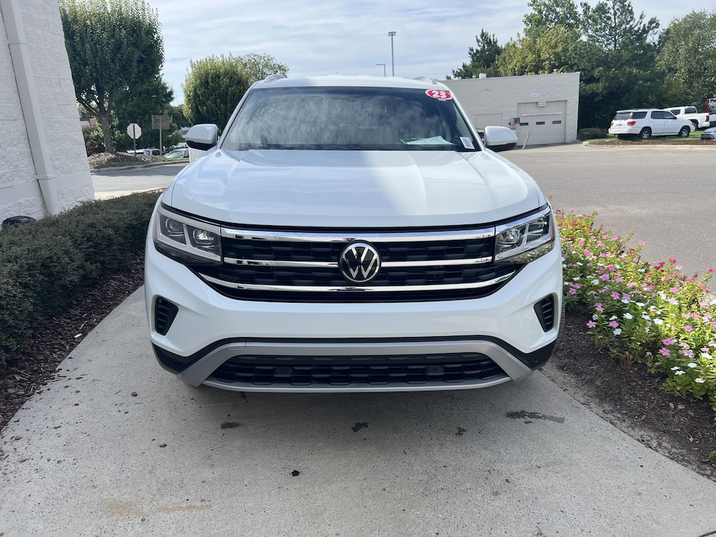 Used 2023 Volkswagen Atlas Cross Sport 3.6L V6 SE w/Technology SUV