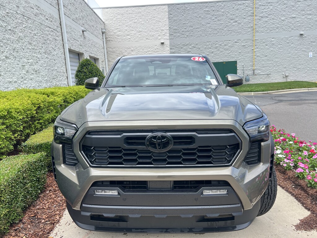 Used 2026 Toyota Tacoma 4WD TRD Off Road Hybrid Pickup