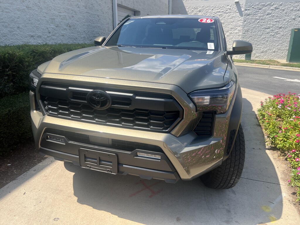 Used 2026 Toyota Tacoma 4WD TRD Off Road Pickup