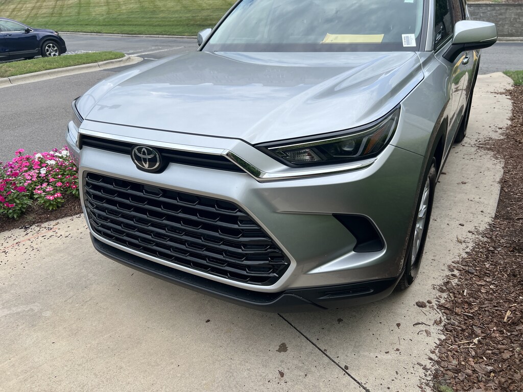 Used 2026 Toyota Grand Highlander XLE SUV