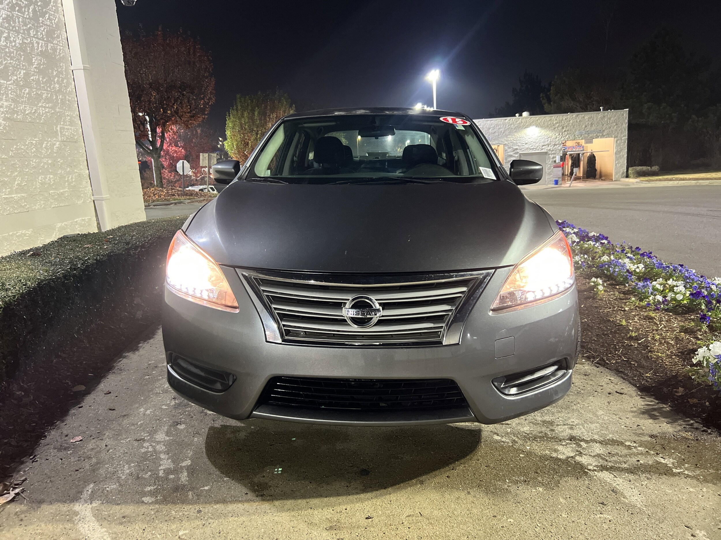 2015 Nissan Sentra SV photo 2