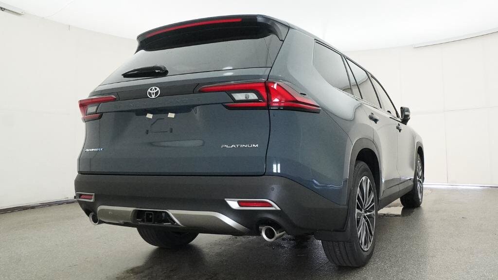 Toyota Grand Highlander Hybrid MAX Platinum