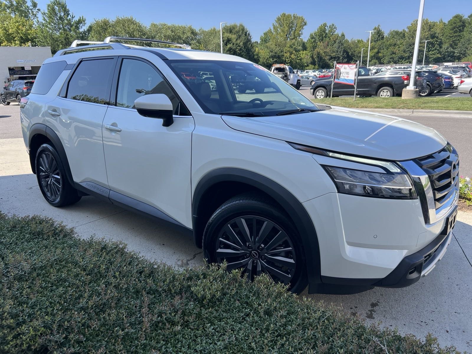 Used 2023 Nissan Pathfinder SL with VIN 5N1DR3CD4PC259523 for sale in Concord, NC