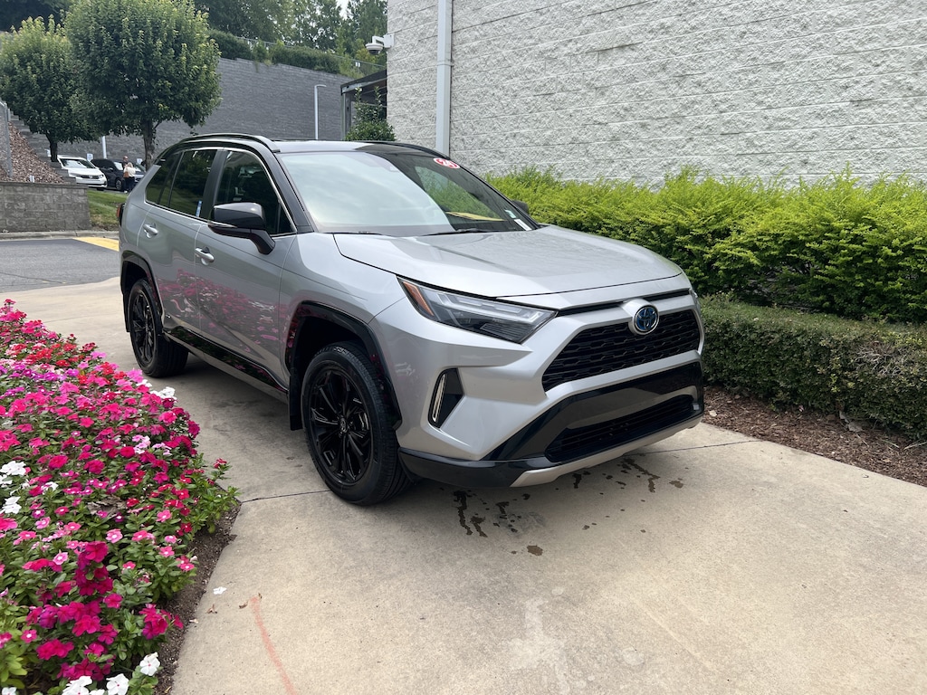 Used 2024 Toyota RAV4 Hybrid XSE SUV