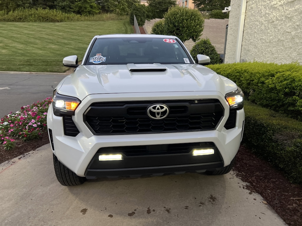 Used 2024 Toyota Tacoma 4WD TRD Sport Hybrid Pickup