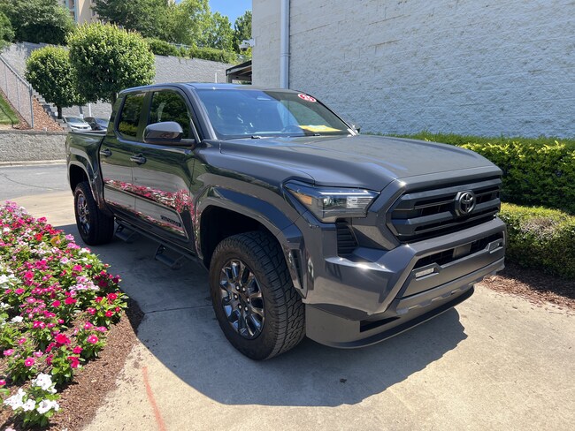2025 Toyota Tacoma 4WD SR5 Pickup