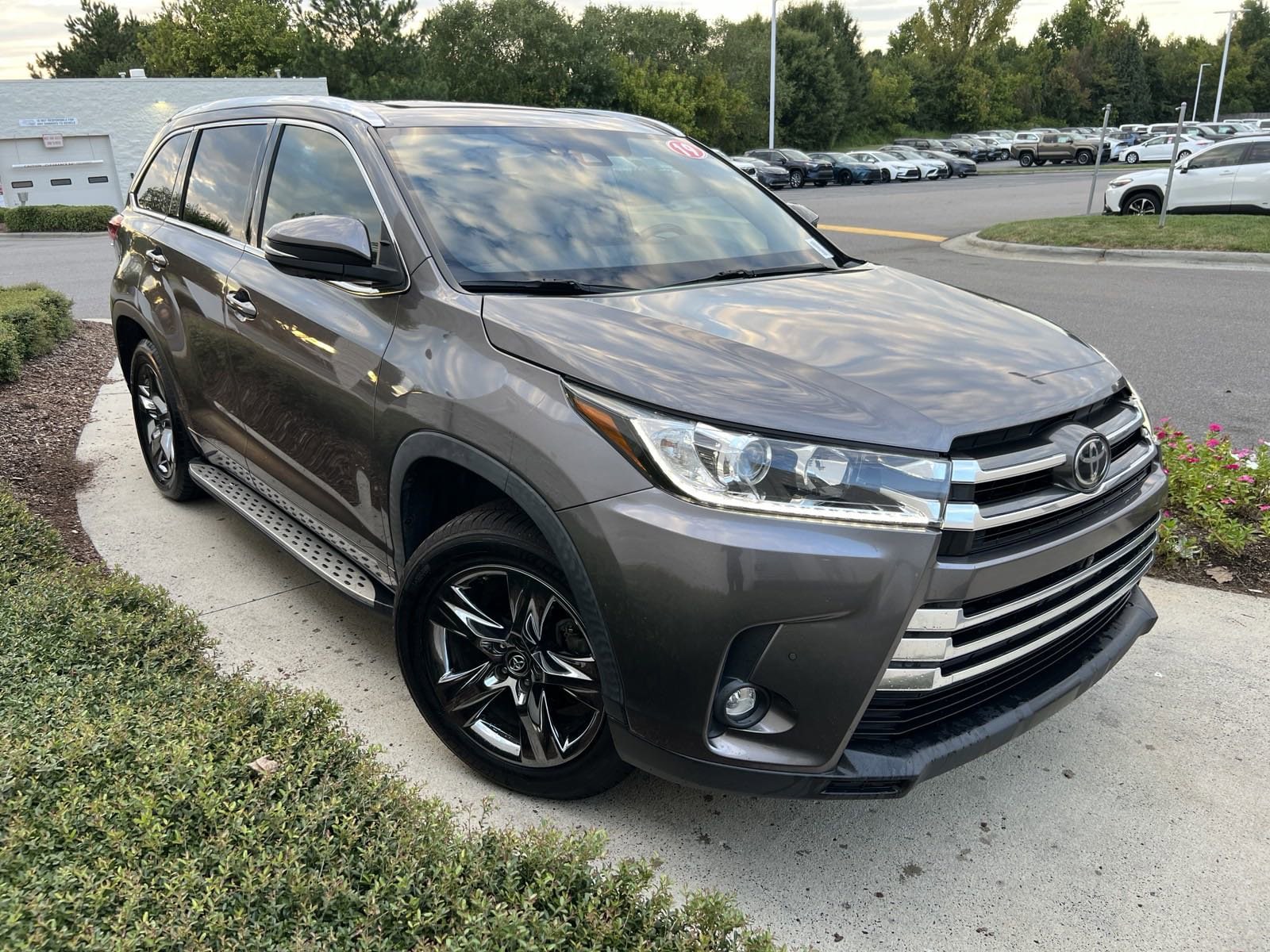 Certified 2019 Toyota Highlander Limited with VIN 5TDYZRFH4KS340925 for sale in Concord, NC