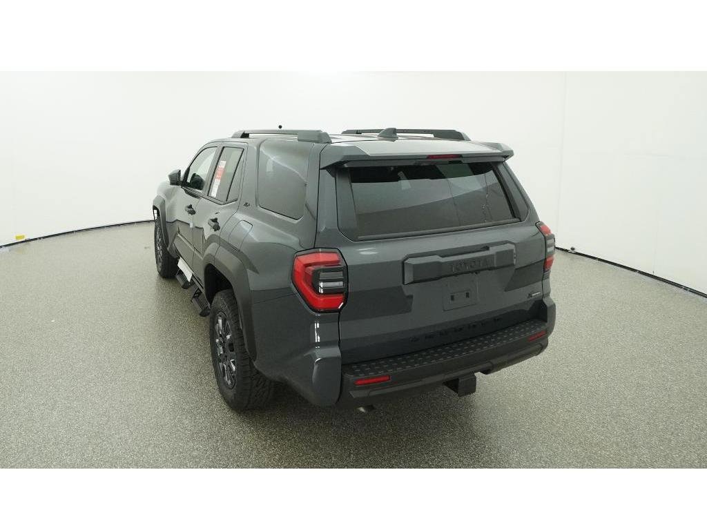 2026 Toyota 4Runner SR5 photo 5