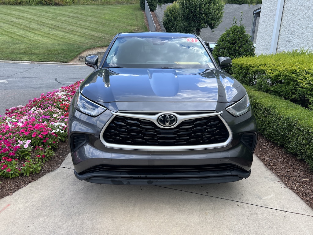 Used 2021 Toyota Highlander L SUV