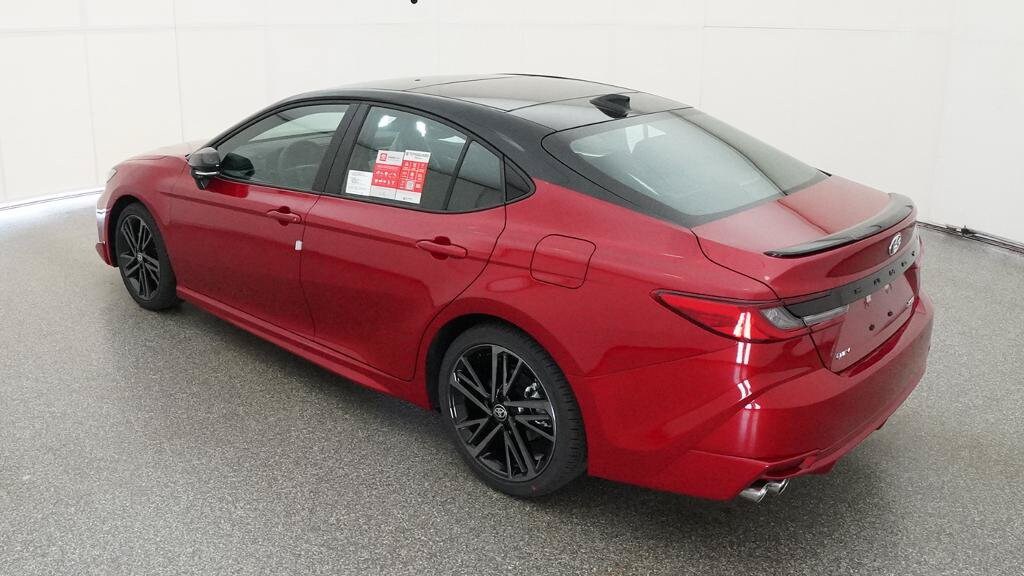 Toyota Camry XSE