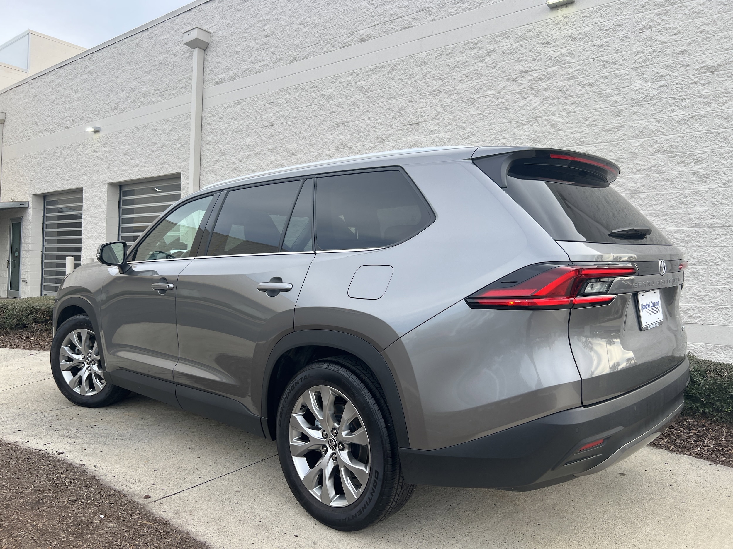 2025 Toyota Grand Highlander Limited photo 6