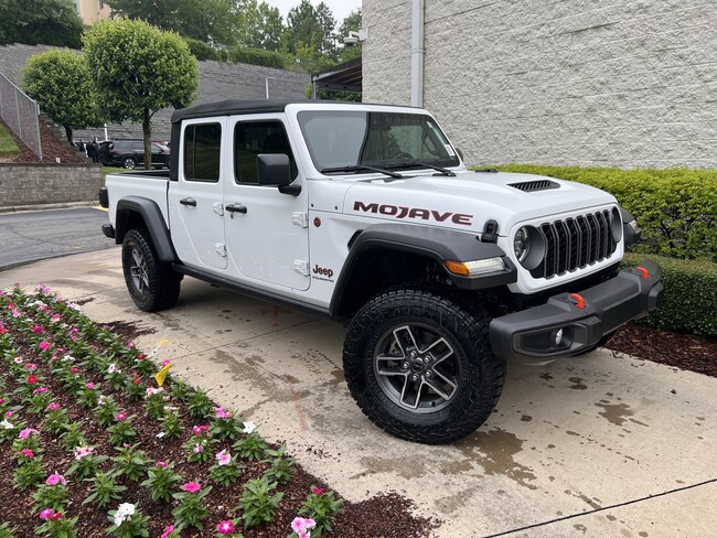 2024 Jeep Gladiator Mojave Pickup
