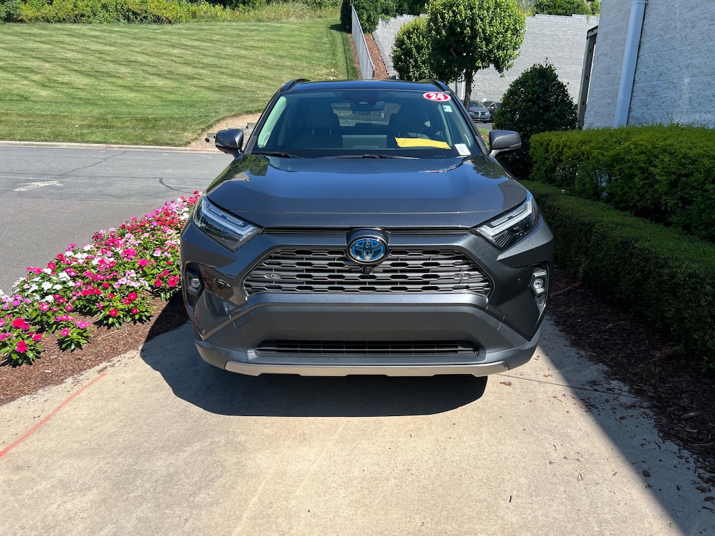 Used 2024 Toyota RAV4 Hybrid Limited SUV