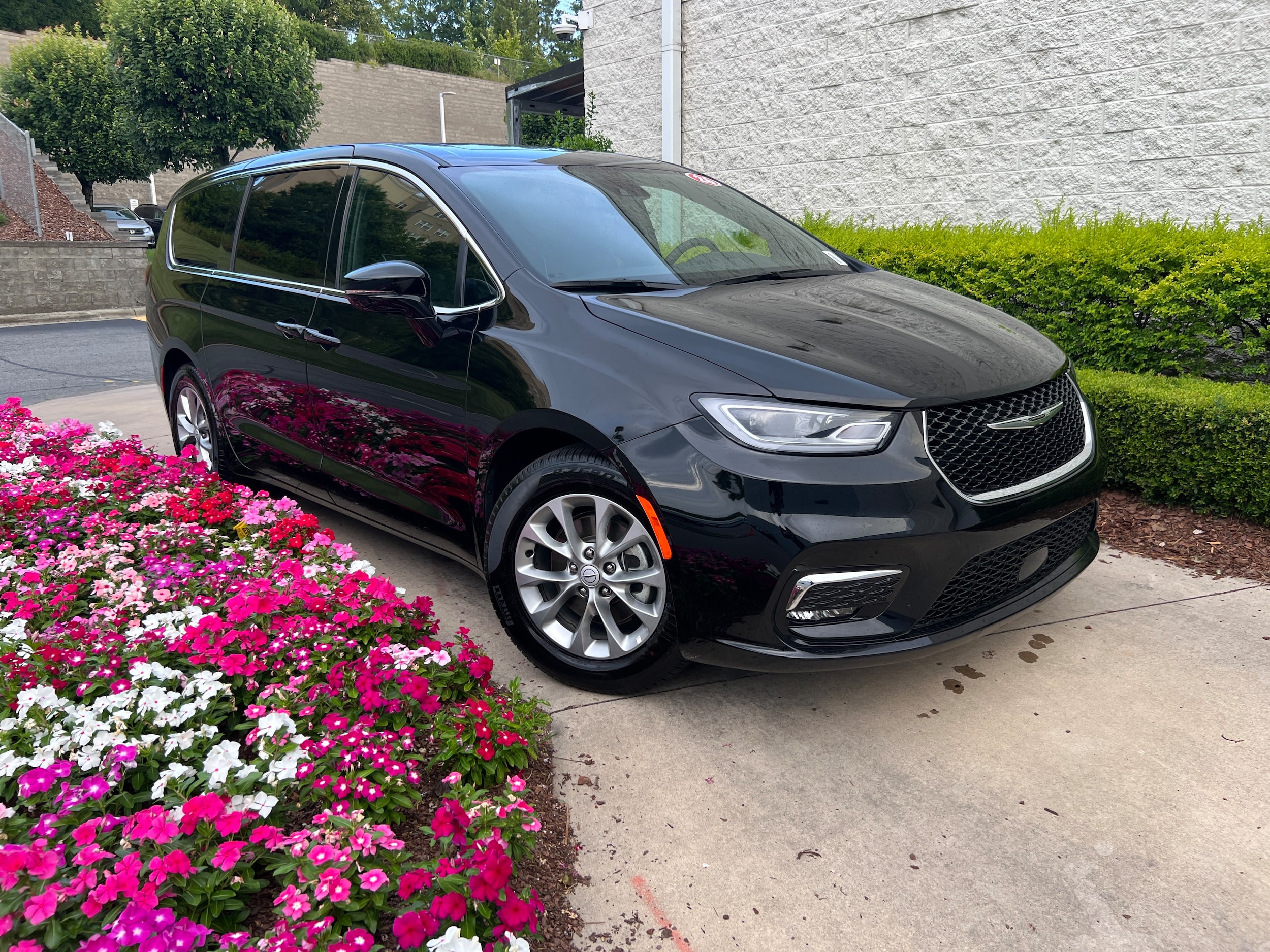 Chrysler Pacifica Limited