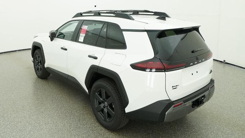 Toyota RAV4 Plug-In Hybrid Woodland