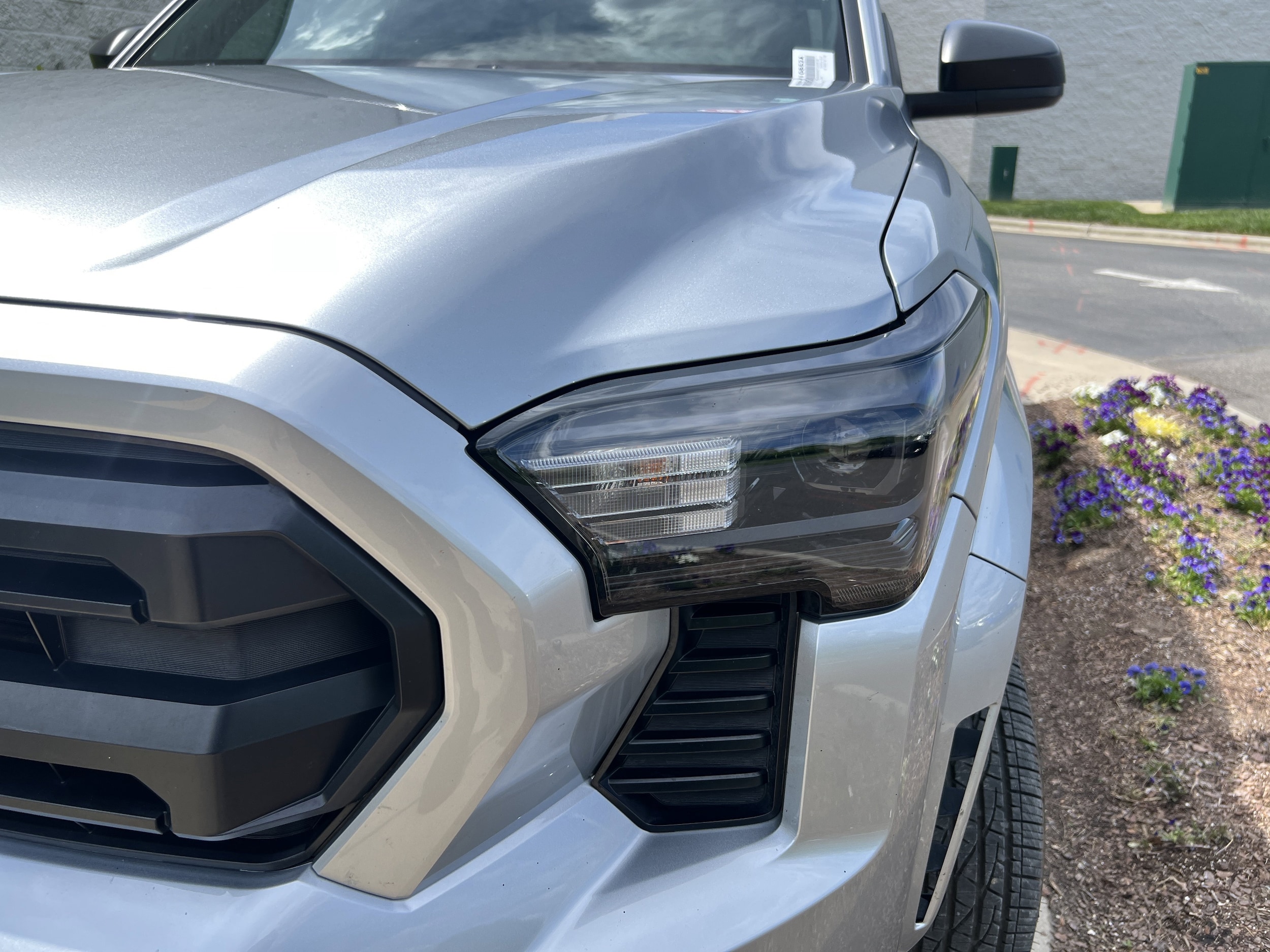 2025 Toyota Tacoma 2WD SR photo 4