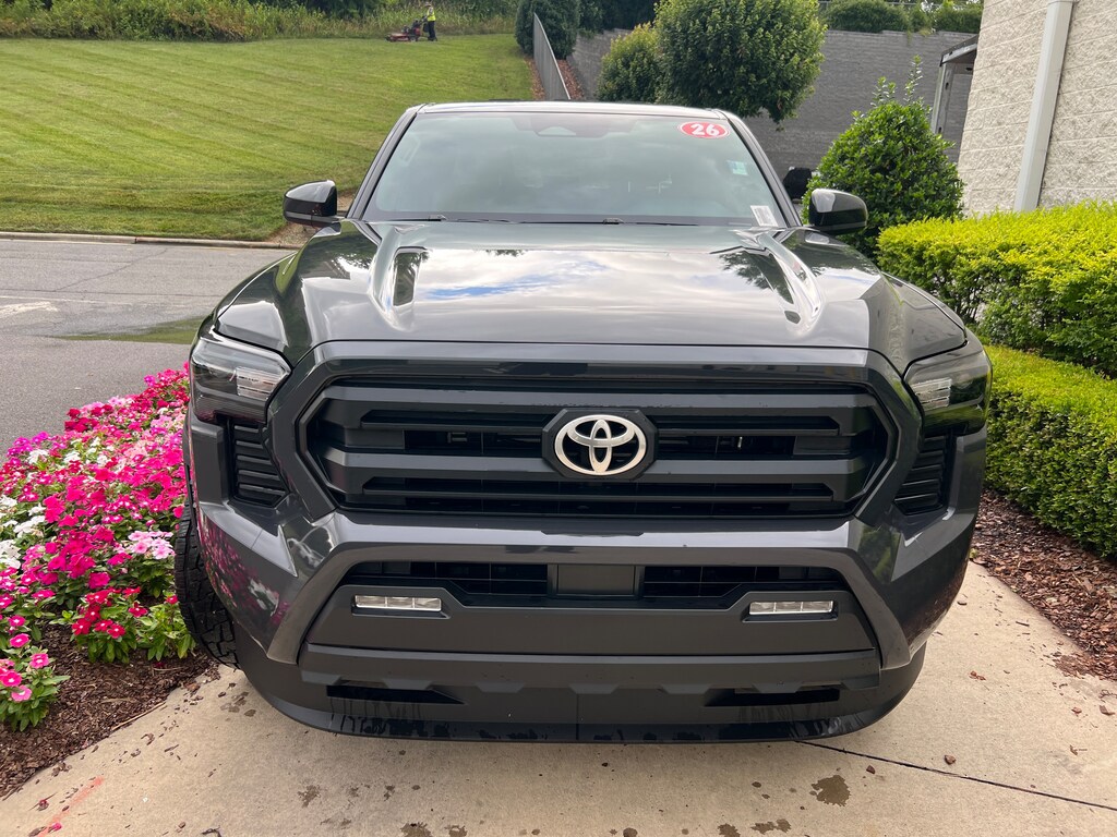 Used 2026 Toyota Tacoma 4WD SR5 Pickup