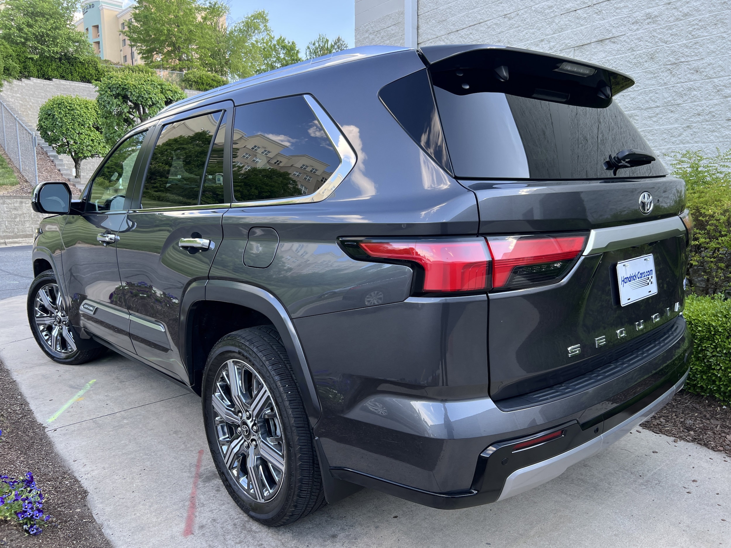 2025 Toyota Sequoia Capstone photo 6