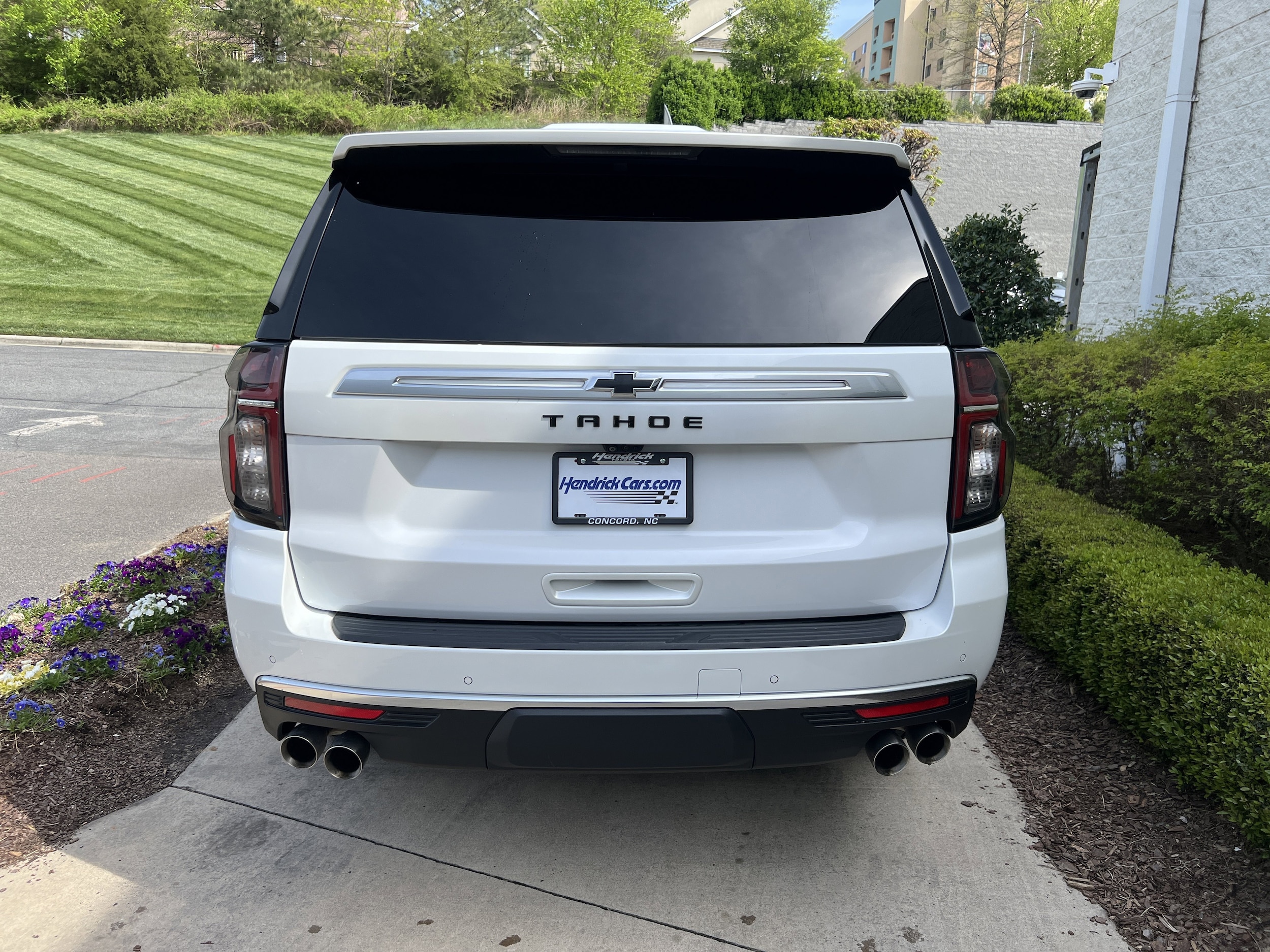 2023 Chevrolet Tahoe High Country photo 3