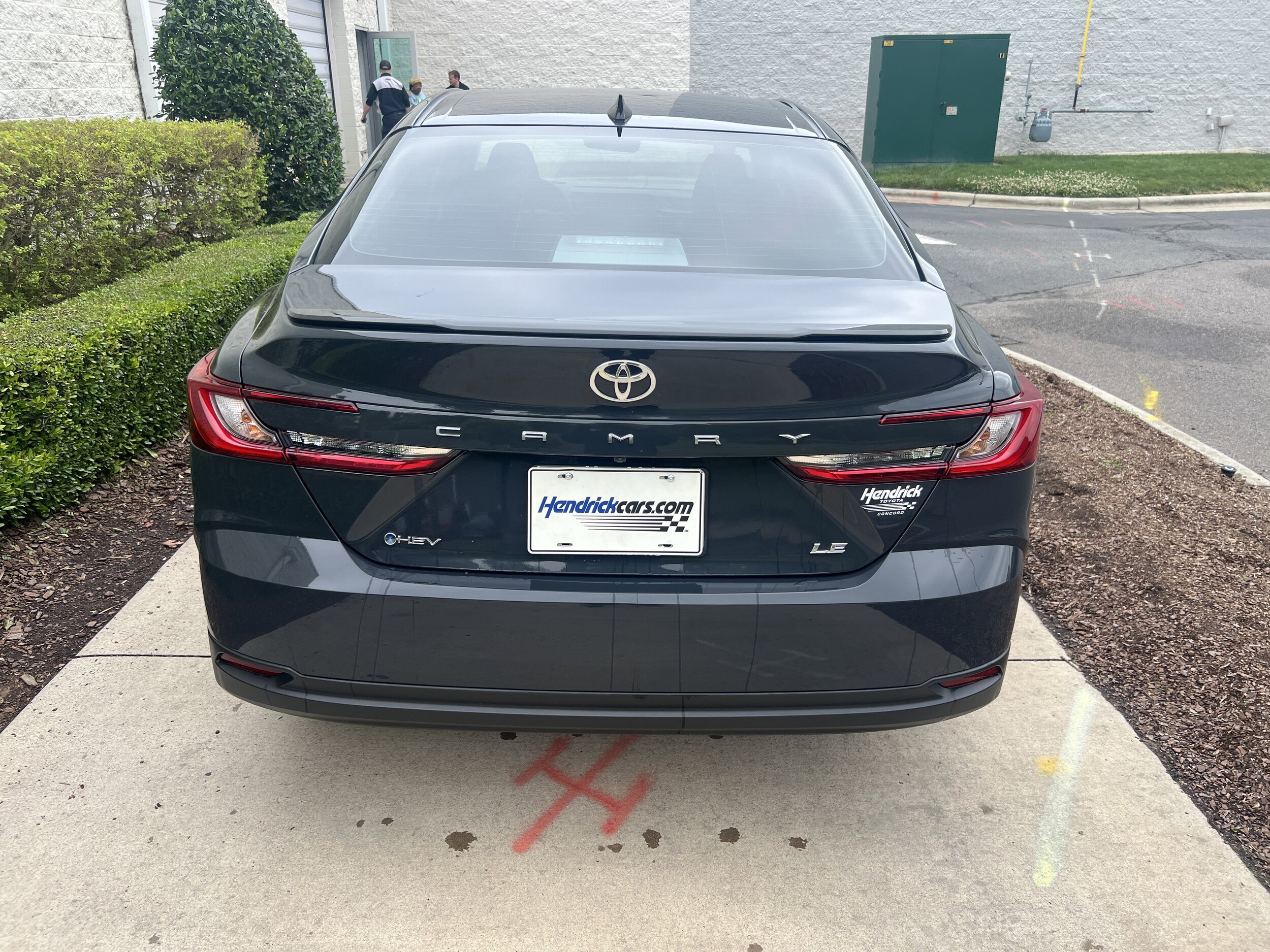 2025 Toyota Camry LE photo 3