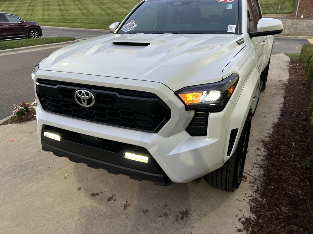Used 2024 Toyota Tacoma 4WD TRD Sport Hybrid Pickup