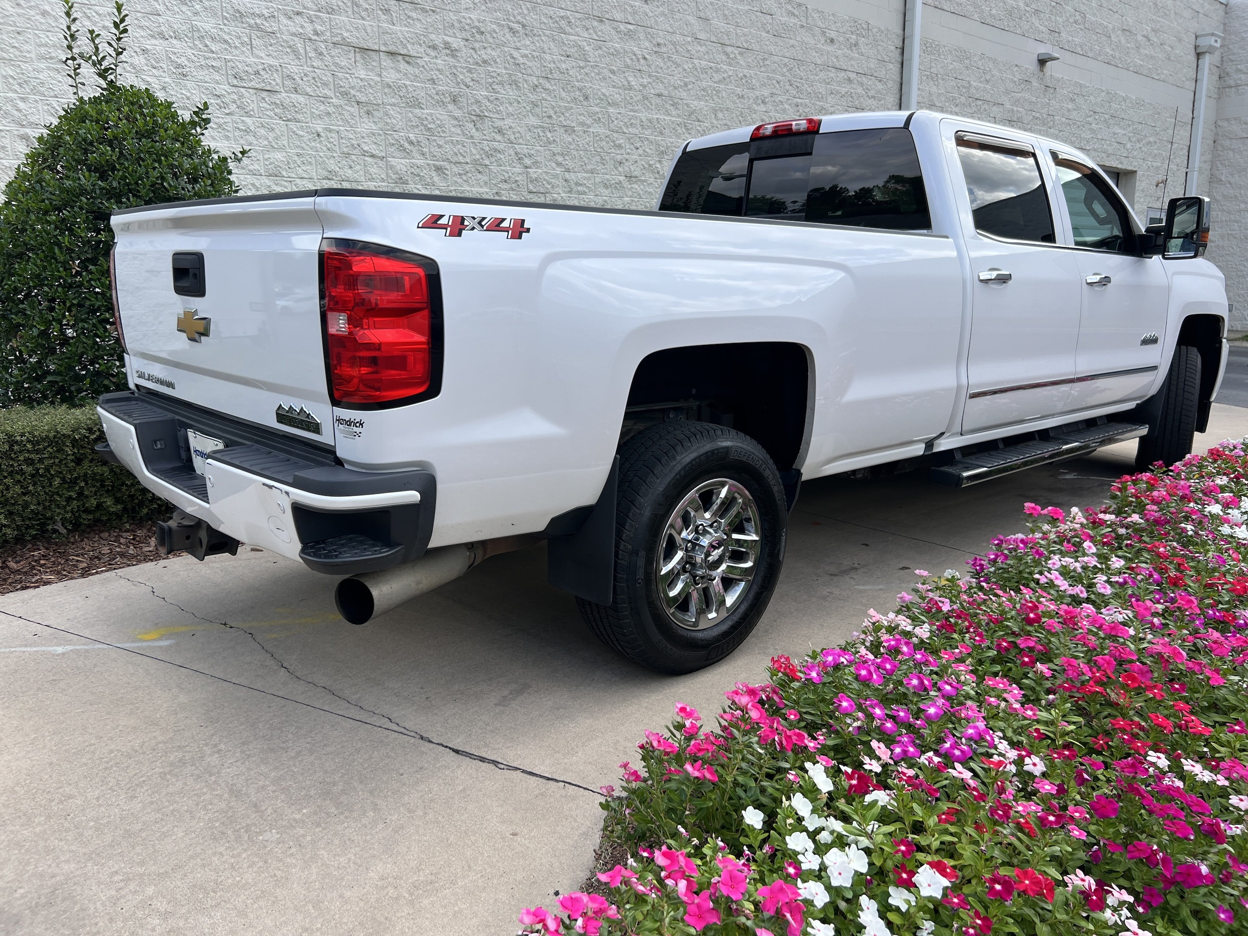2019 Chevrolet Silverado 3500HD High Country - Photo 9