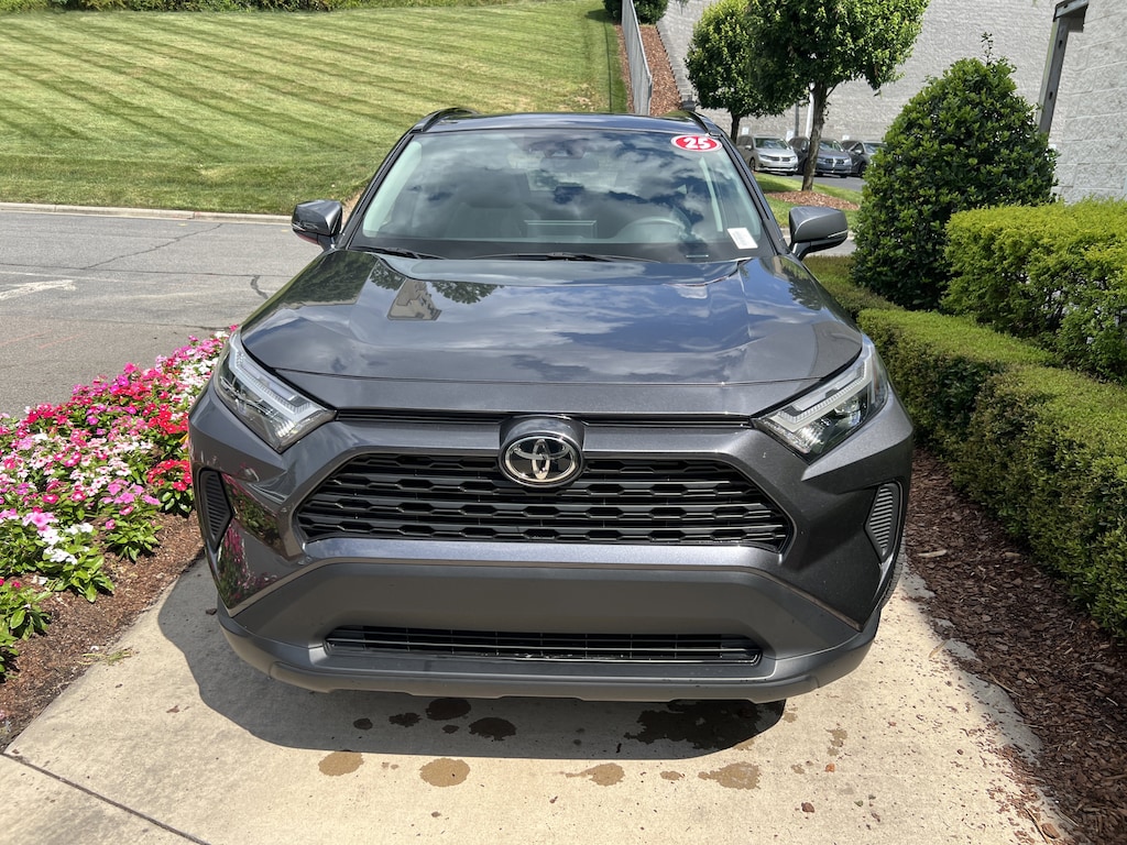 Used 2025 Toyota RAV4 XLE SUV