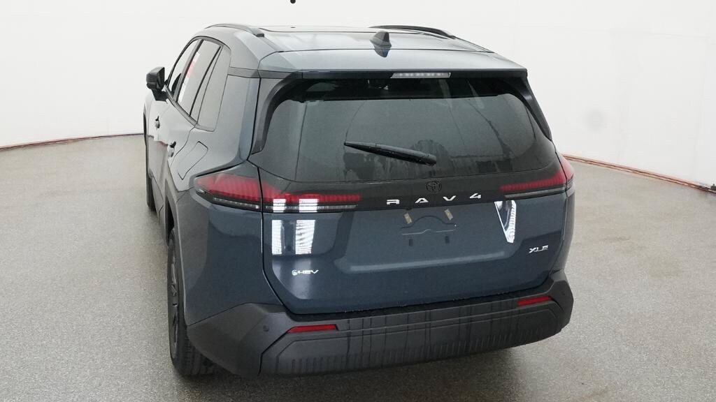 Toyota RAV4 XLE Premium