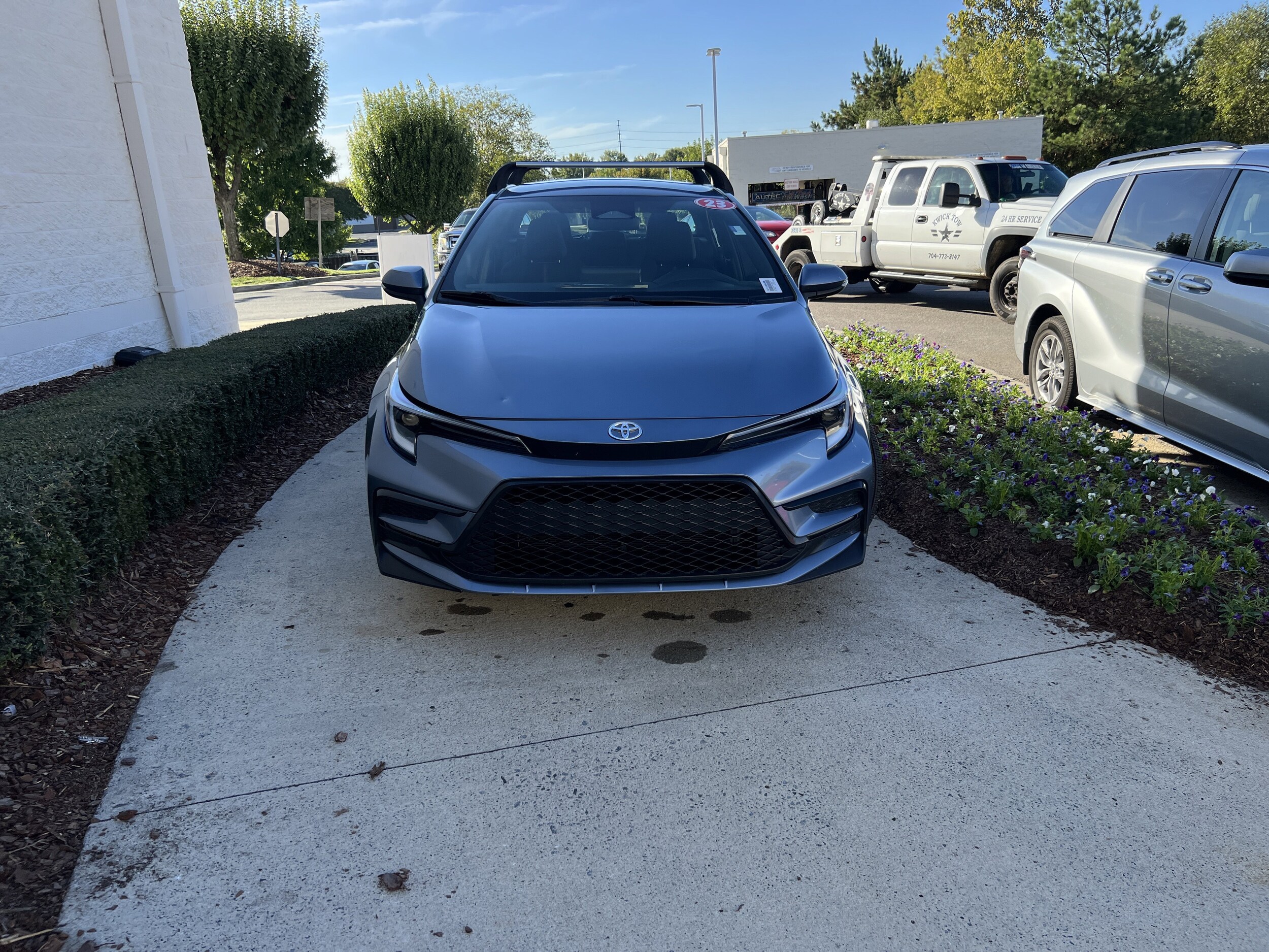 2023 Toyota Corolla SE photo 2