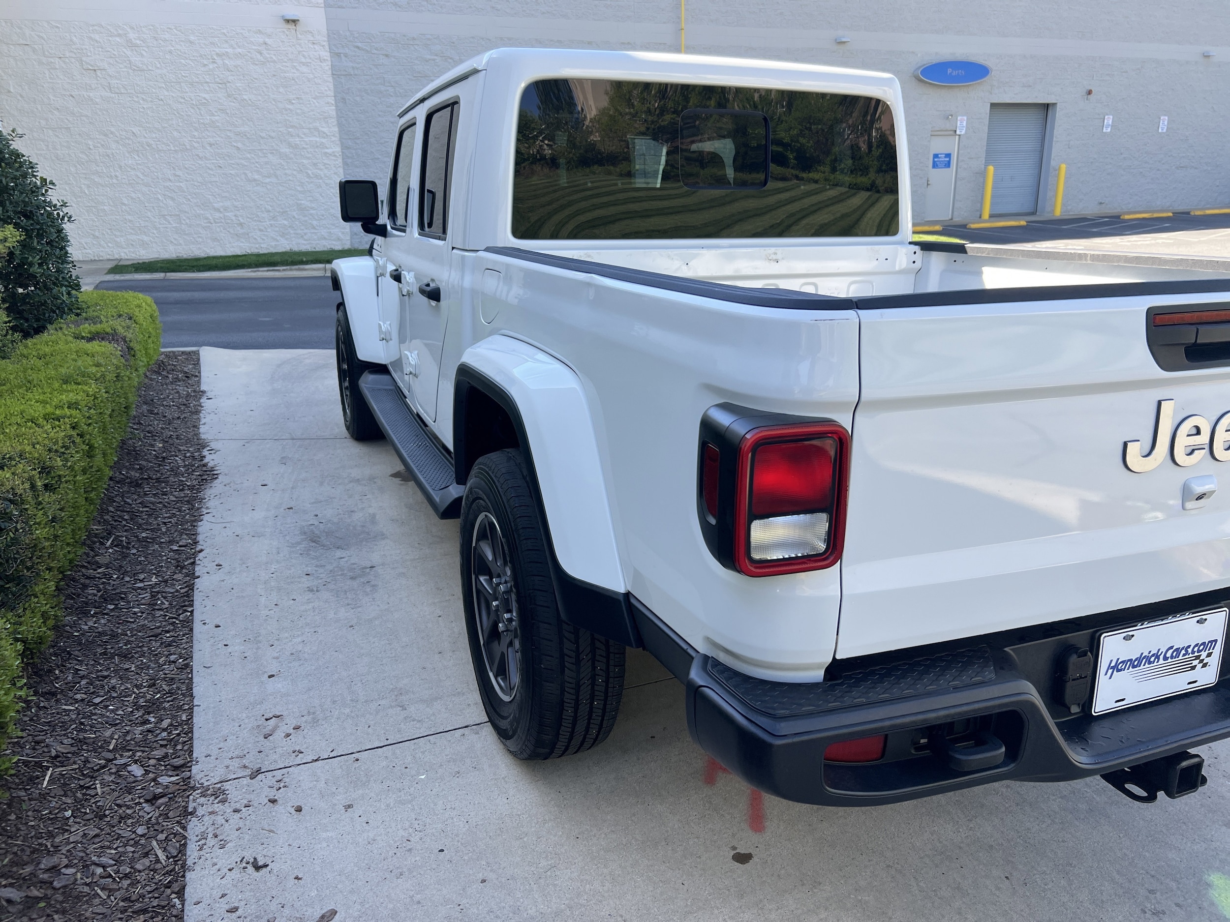 2021 Jeep Gladiator Overland photo 6