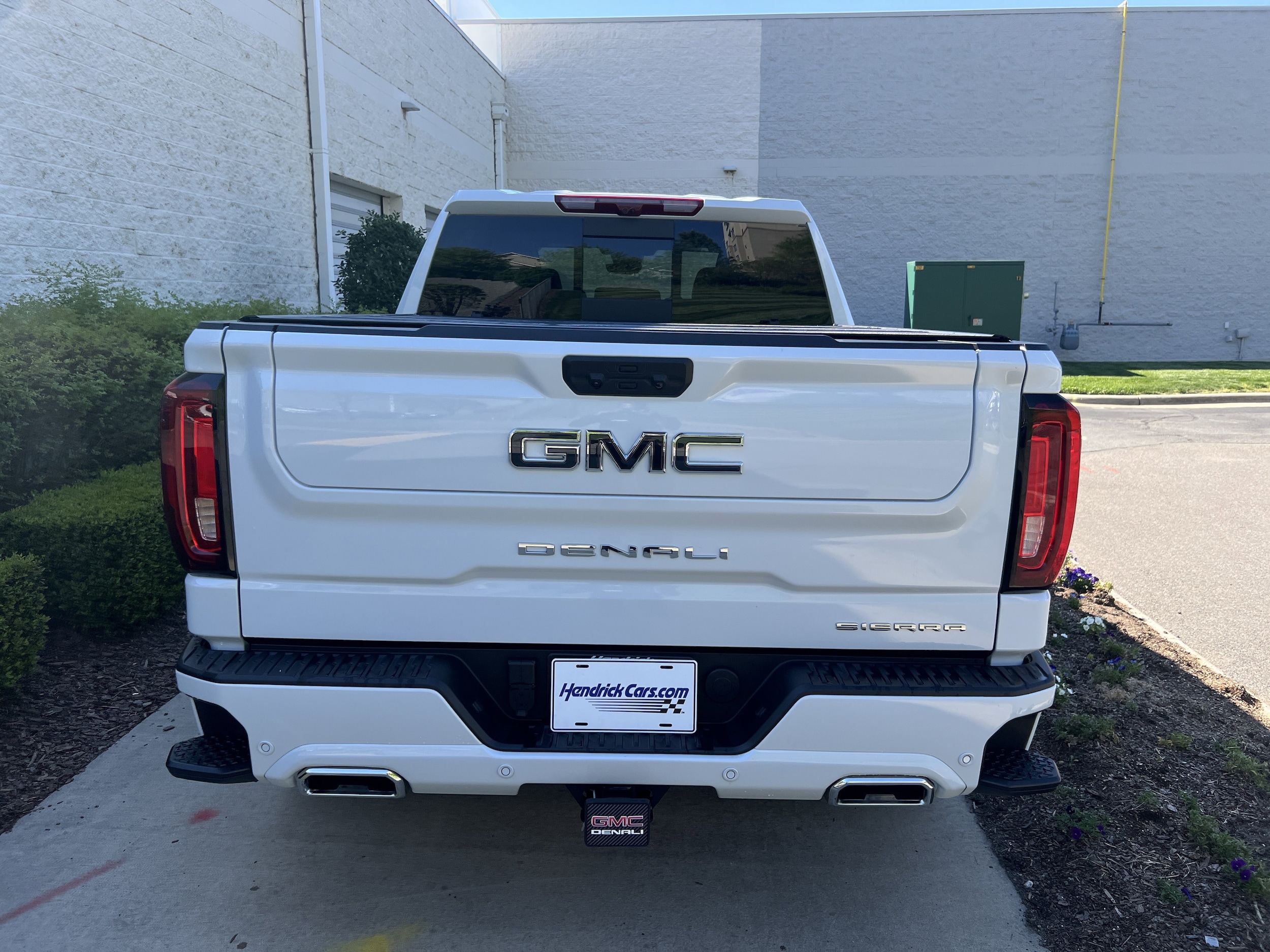 2026 GMC Sierra 1500 Denali Ultimate photo 6