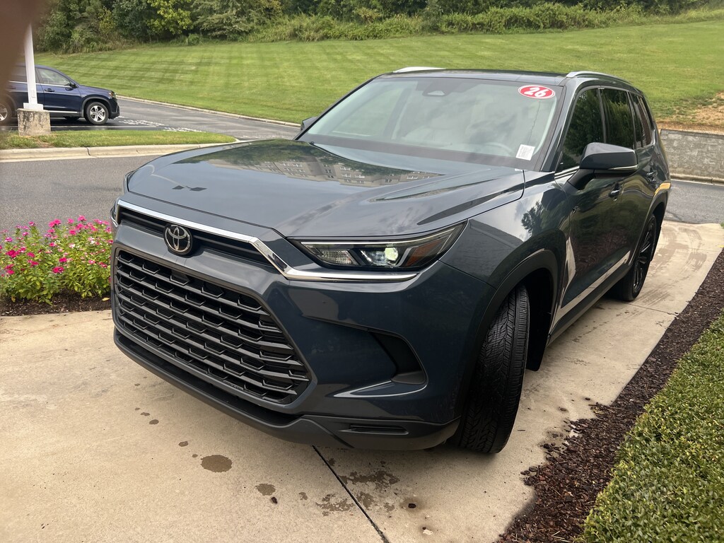 Used 2026 Toyota Grand Highlander XLE SUV