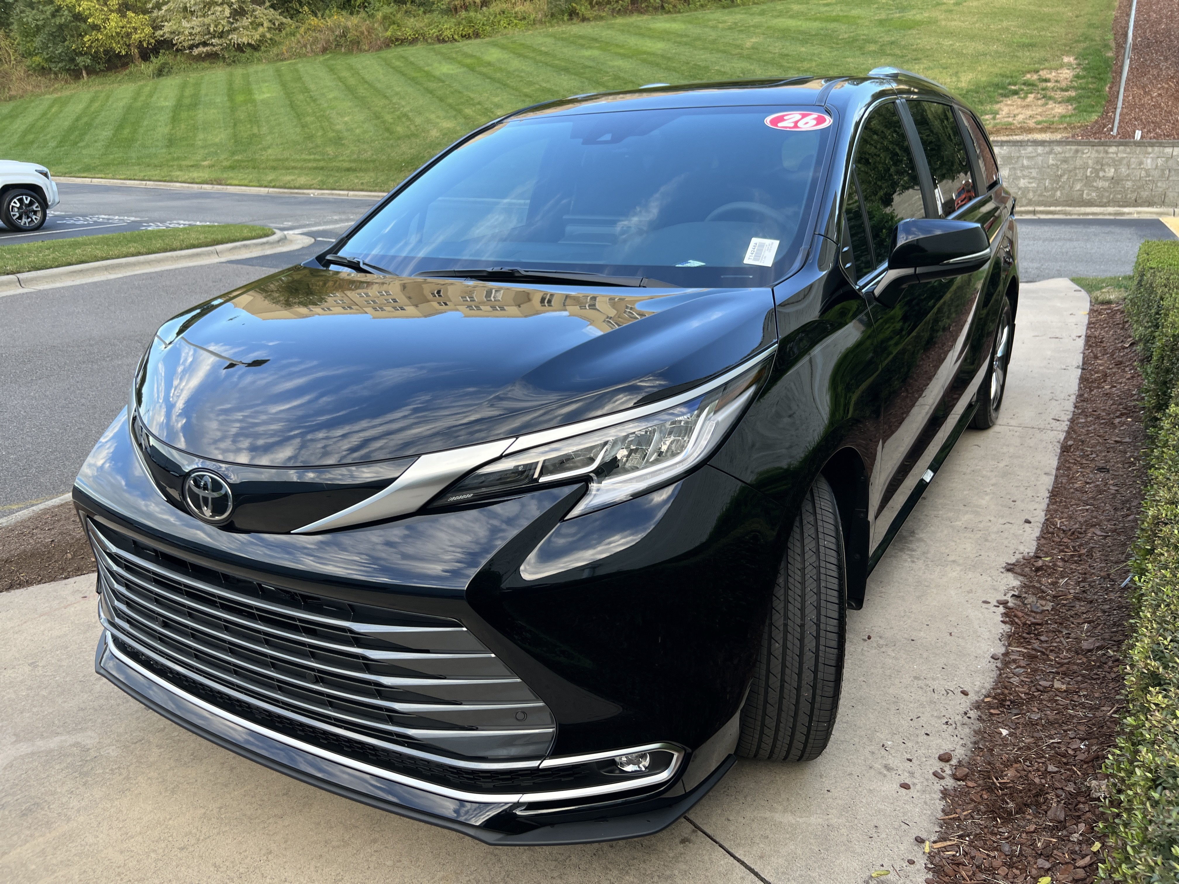 Used 2026 Toyota Sienna Limited Minivan