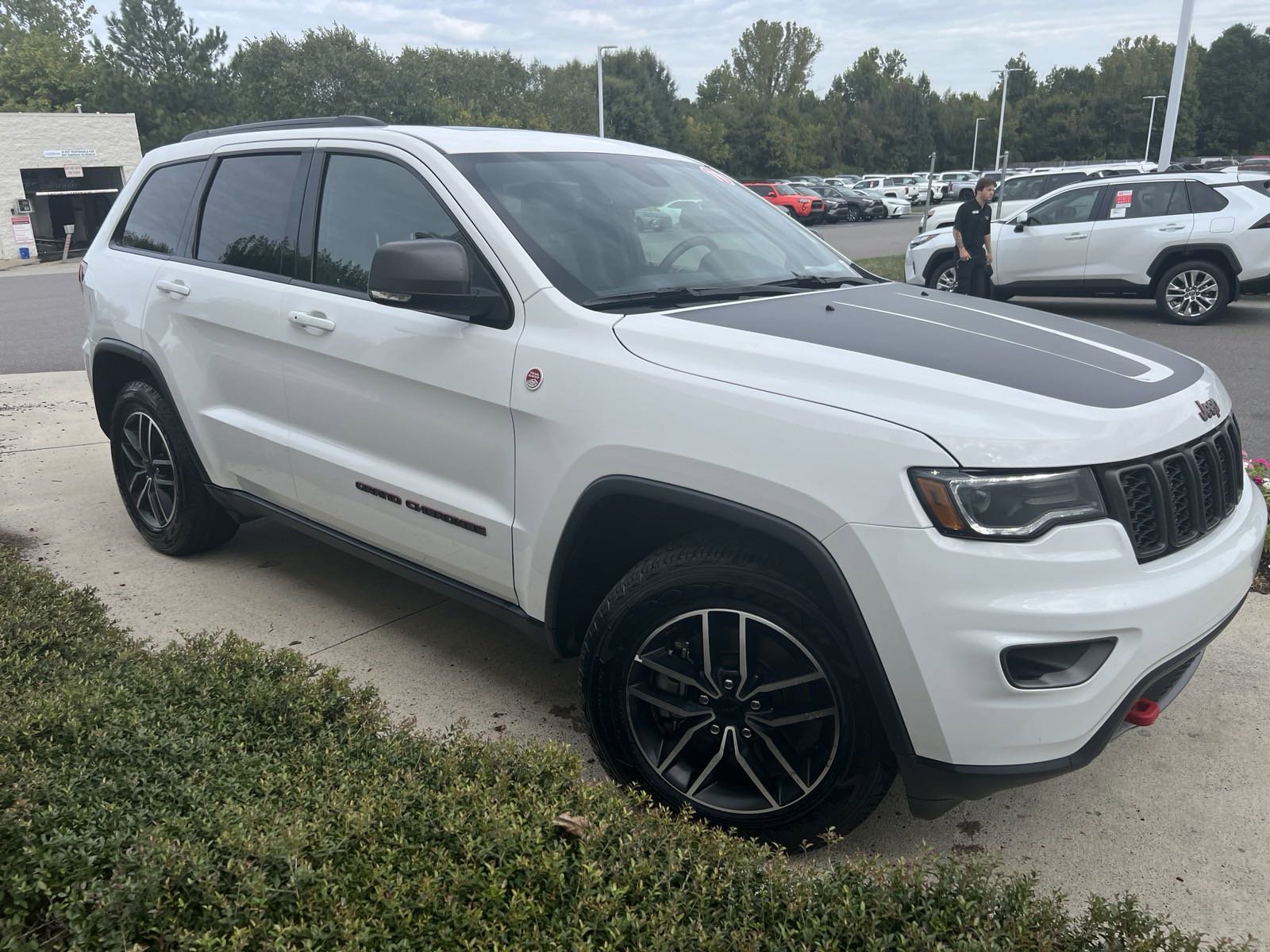 Used 2019 Jeep Grand Cherokee Trailhawk with VIN 1C4RJFLT0KC726746 for sale in Concord, NC