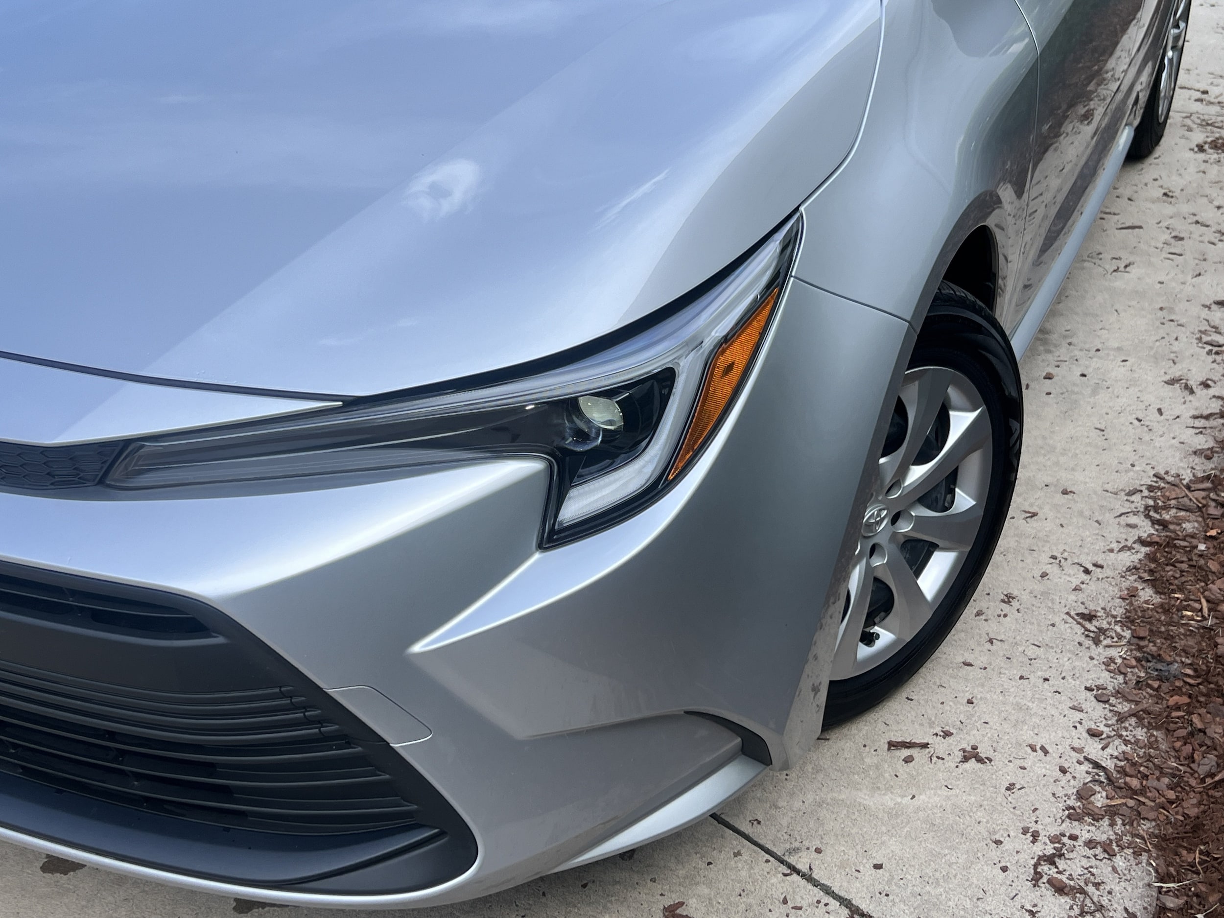 2024 Toyota Corolla Hybrid LE