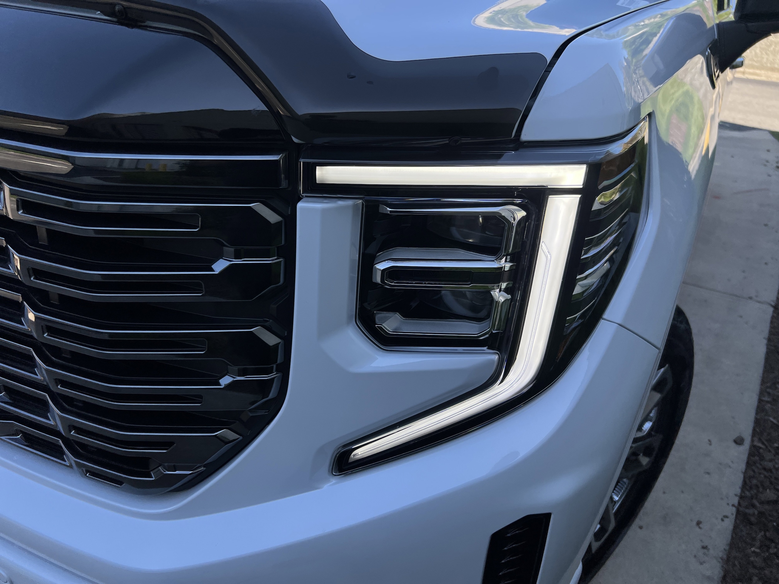 2026 GMC Sierra 1500 Denali Ultimate photo 4