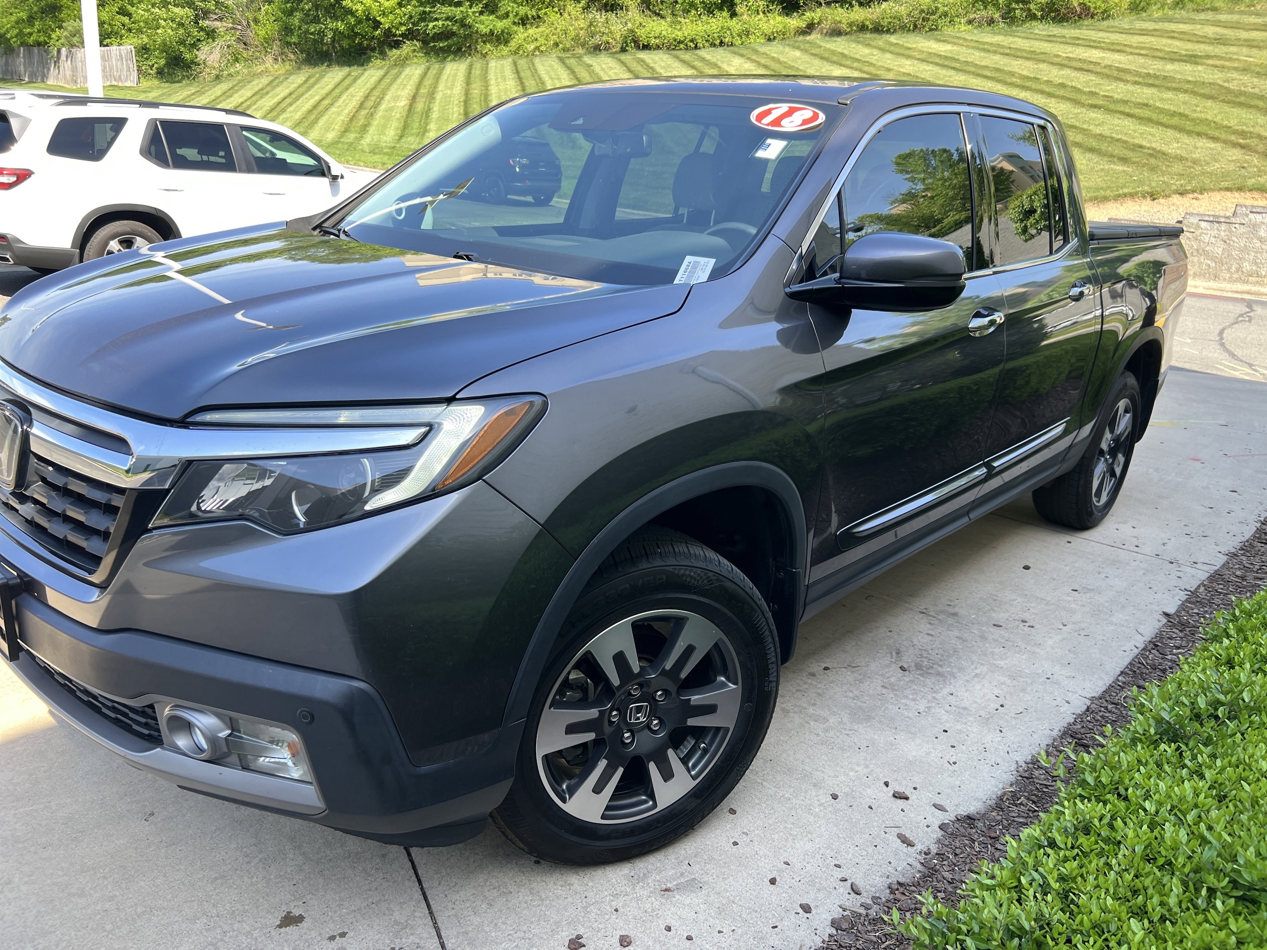 2017 Honda Ridgeline RTL-E photo 4