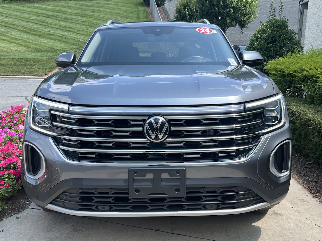 Used 2024 Volkswagen Atlas 2.0T SEL SUV