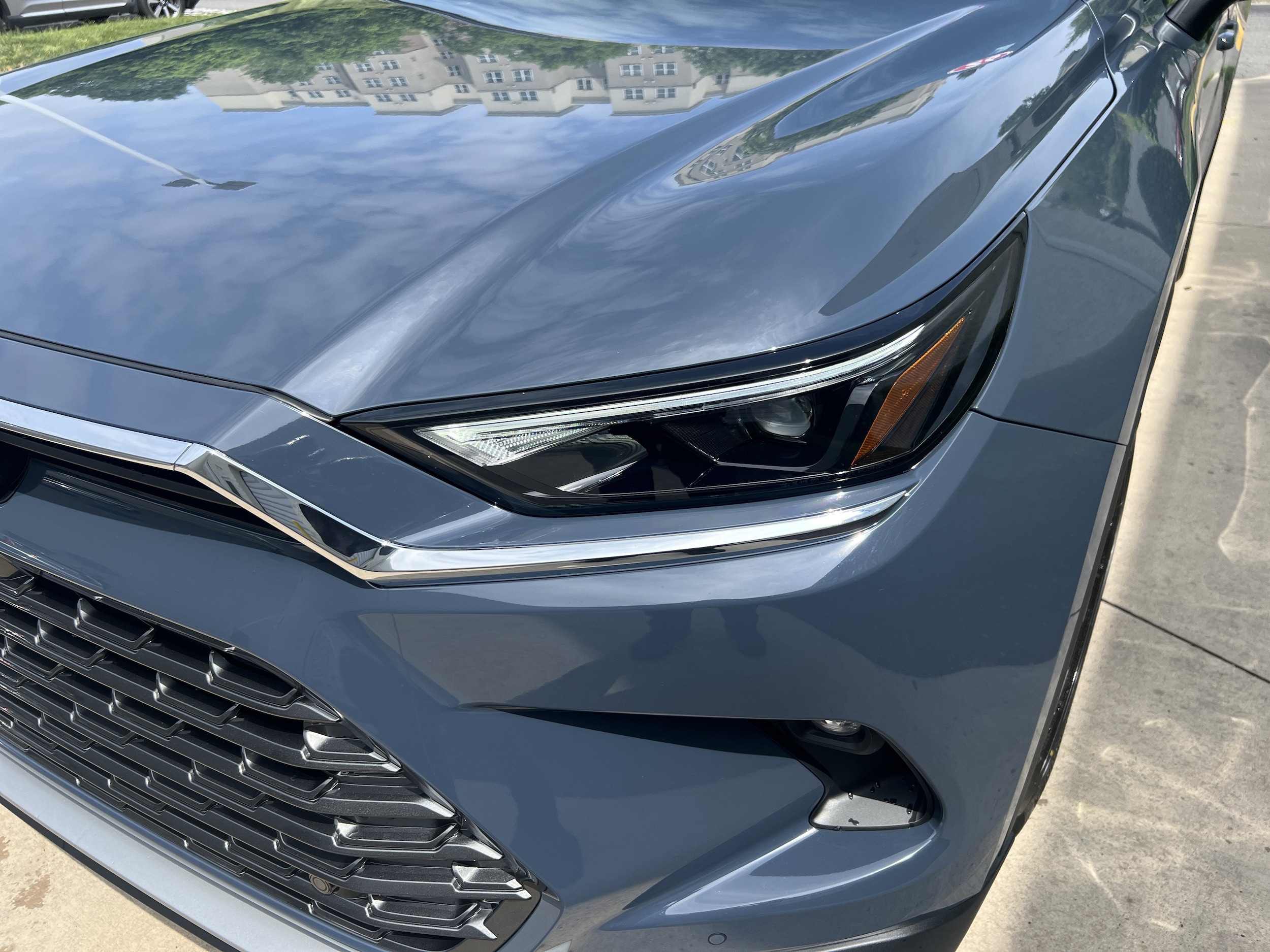 2026 Toyota Grand Highlander Hybrid MAX Limited photo 4