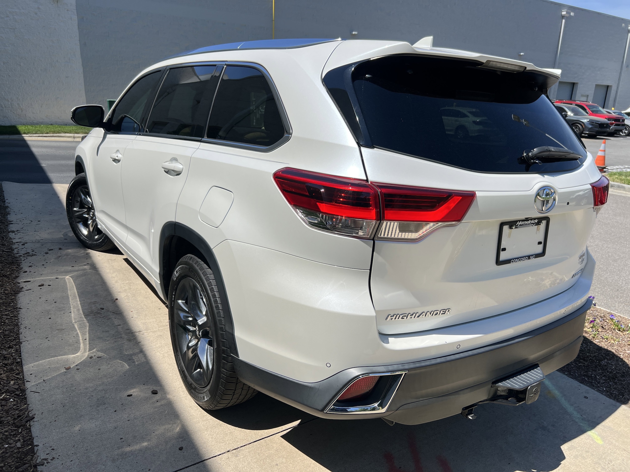 2018 Toyota Highlander Limited Platinum photo 6
