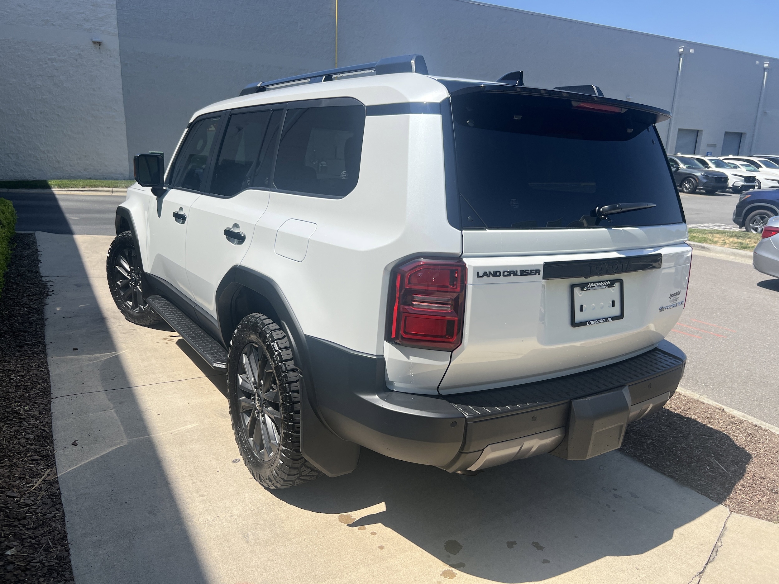 2025 Toyota Land Cruiser photo 5