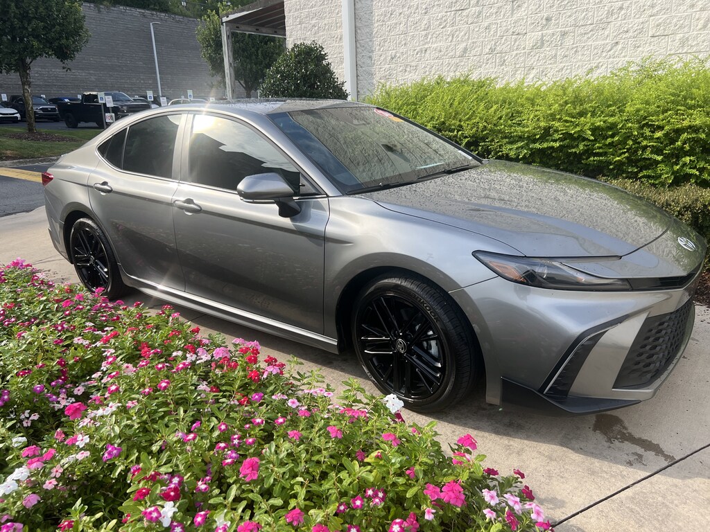 Used 2026 Toyota Camry SE Sedan