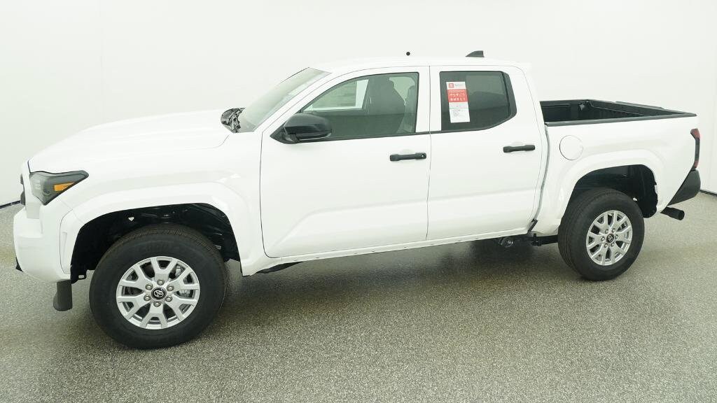 Toyota Tacoma 2WD SR Double Cab 5 Bed AT