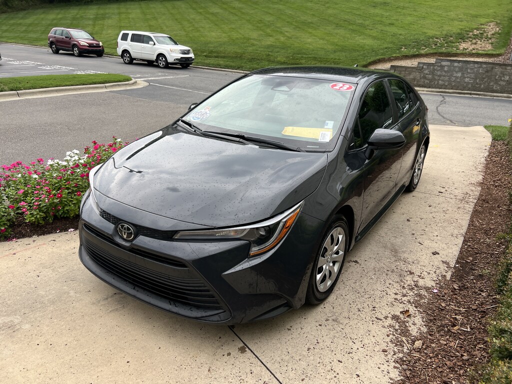 Used 2023 Toyota Corolla LE Sedan