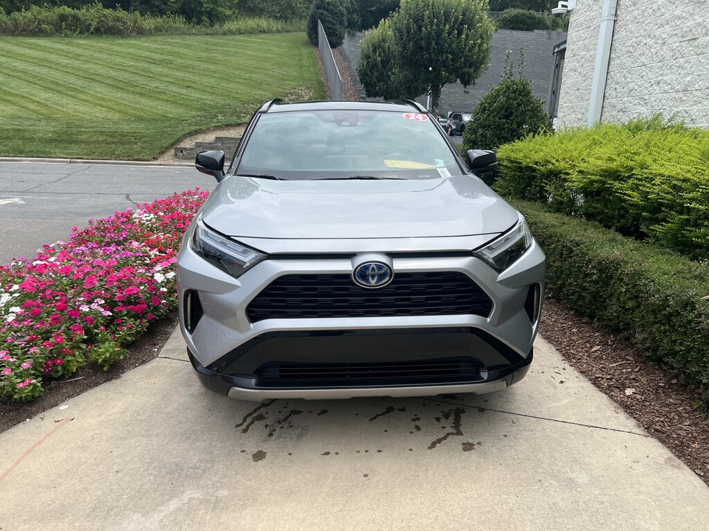 Used 2024 Toyota RAV4 Hybrid XSE SUV