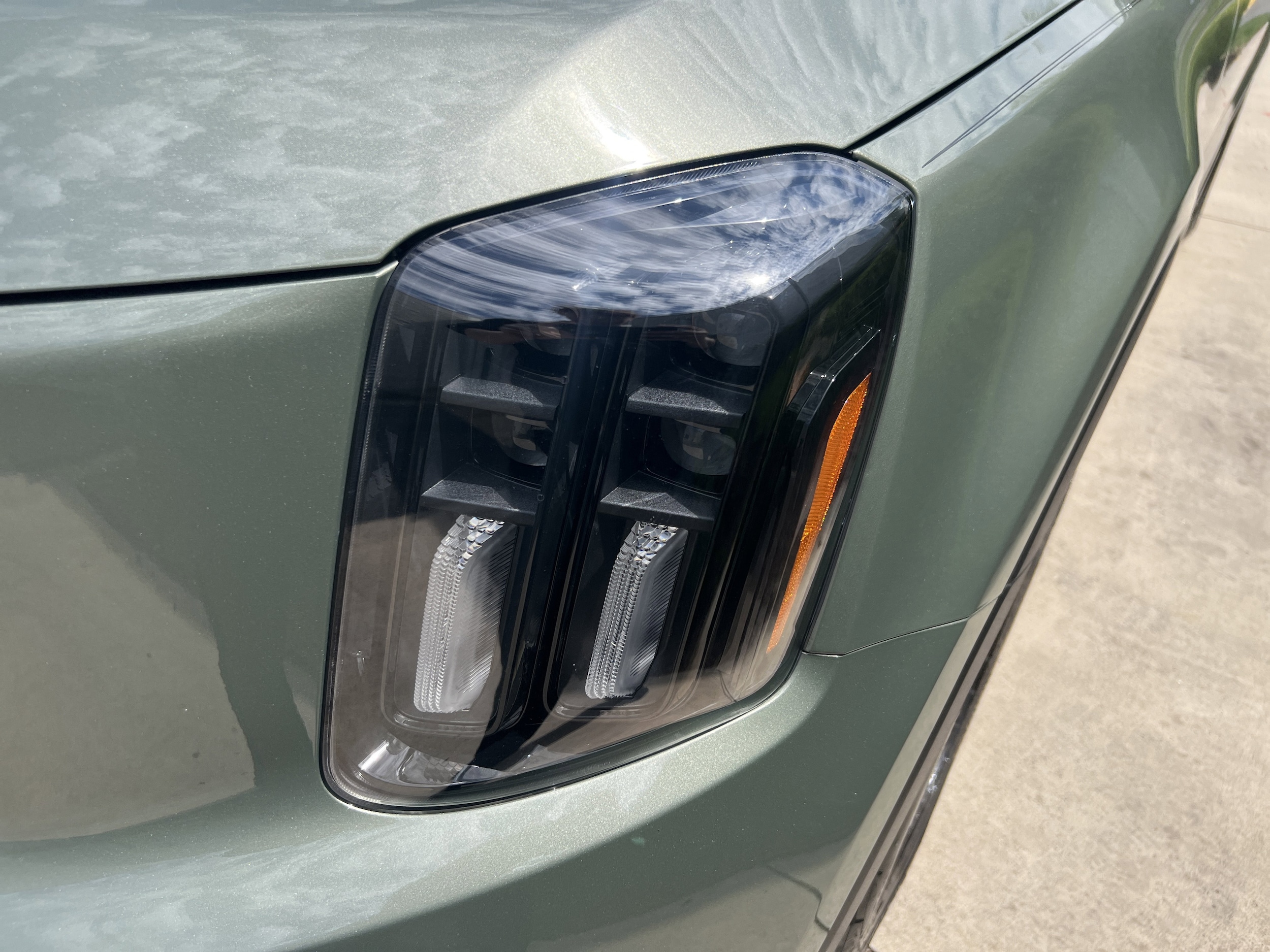 2025 Kia Telluride EX X-Pro photo 4