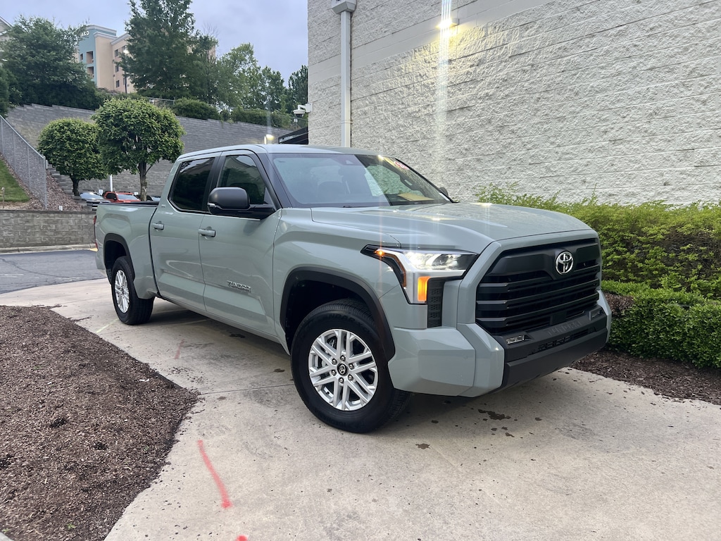 Used 2026 Toyota Tundra 4WD SR5 Pickup