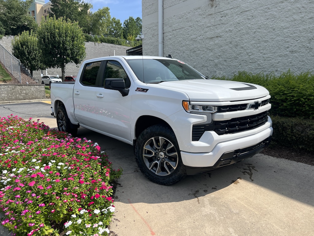 Used 2023 Chevrolet Silverado 1500 RST Pickup