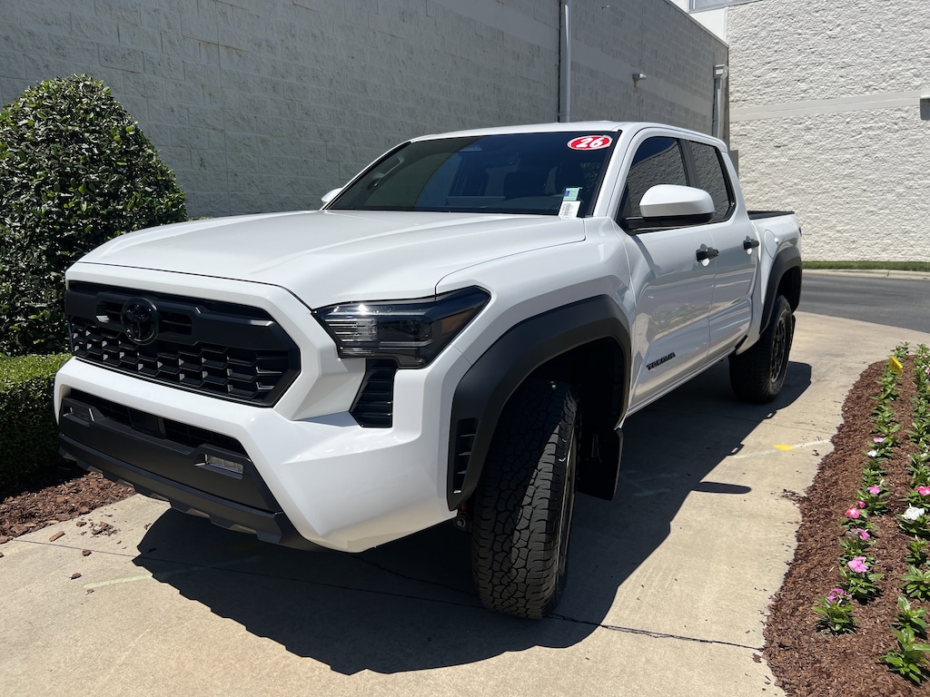 Used 2026 Toyota Tacoma 4WD TRD Off Road Pickup