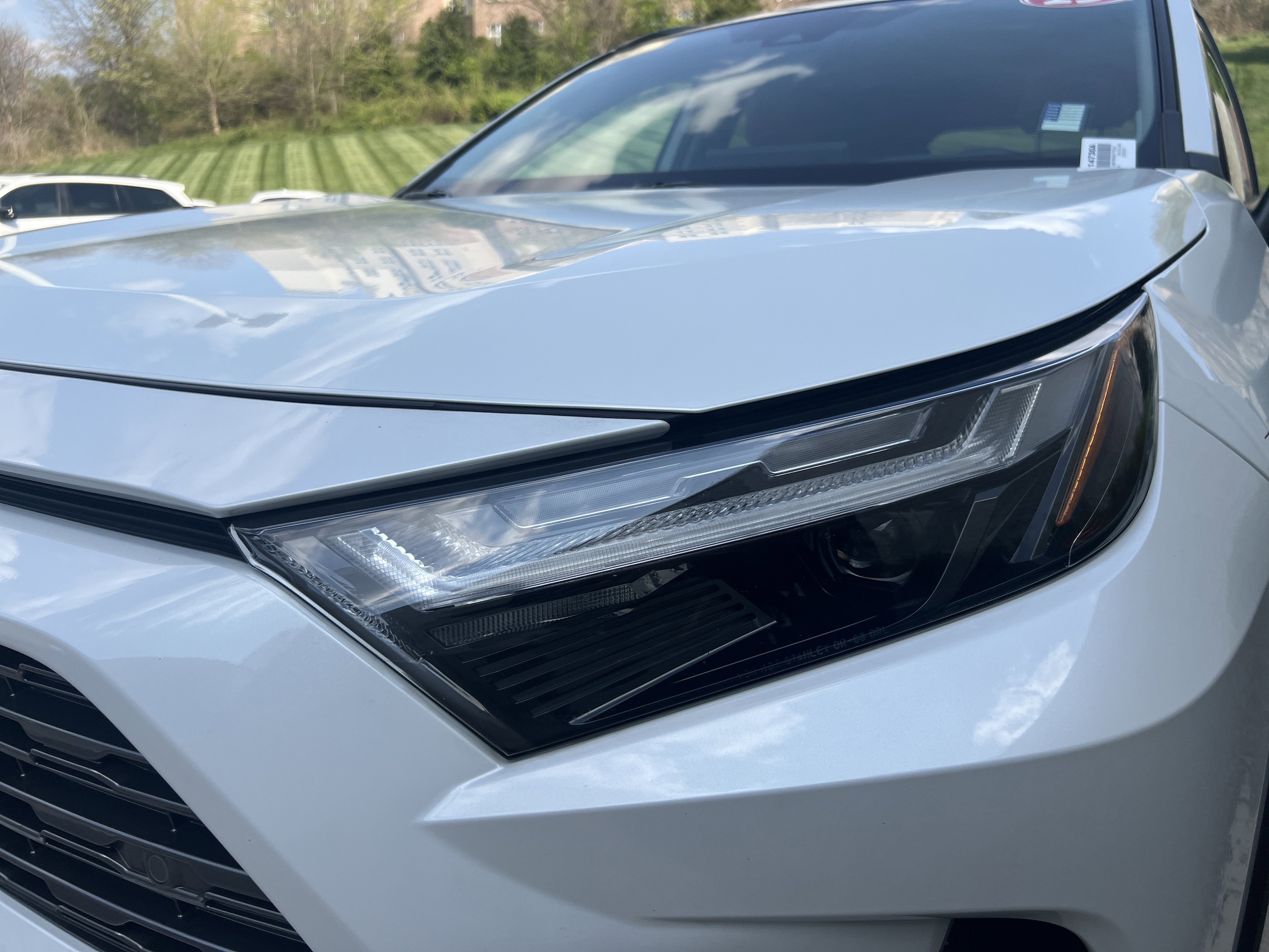 2023 Toyota RAV4 Limited photo 5